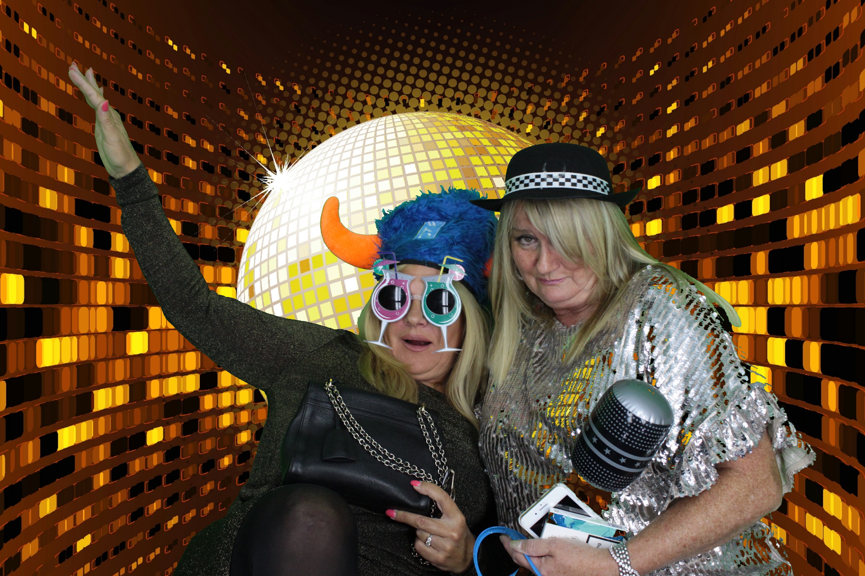 Gary's 60th Birthday | View more photos from the event at gallery.myphotoboothexperience.co.uk/u/MyPhotoBoothExperienceLtd/Garys-60th-Birthday